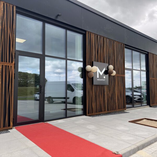 Indgangen pyntet til receptionen hos MEDIAPOINT