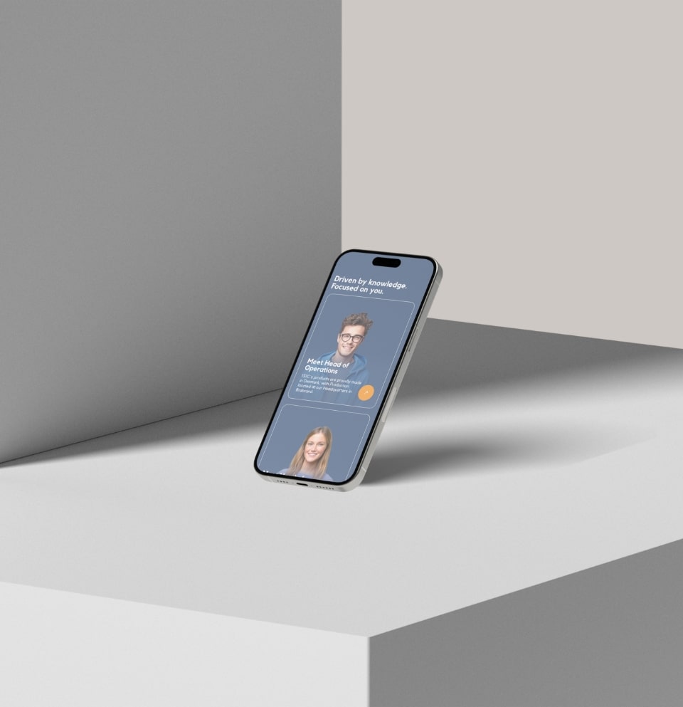 ISICs website vist på en mobiltelefon
